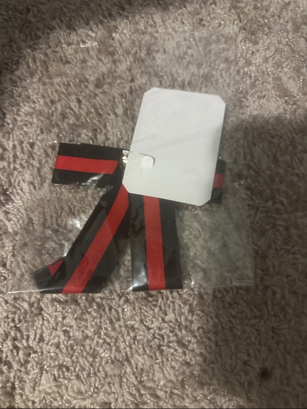 HawaJewels Red & Black Ribbon Heart Brooch - Picture 3 of 3